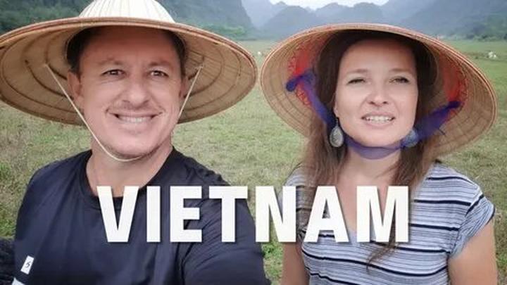 Tiêu đề: Gen Z: Quay trở về quê, quá trình chuyển đổi sống thực tế thành video viral